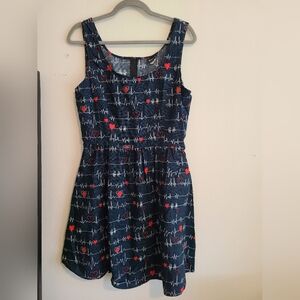 Retrolicious Navy Blue Heart Pattern Dress. Size XL